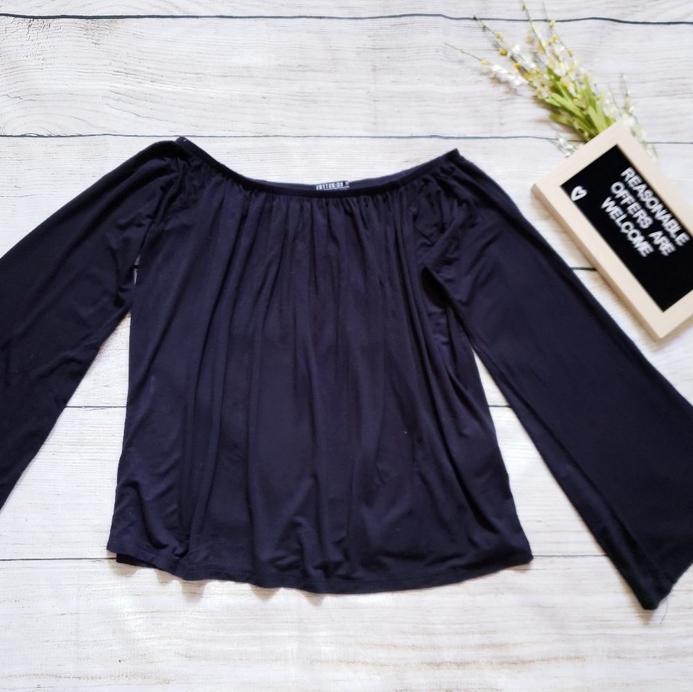 Long sleeve off shoulder top